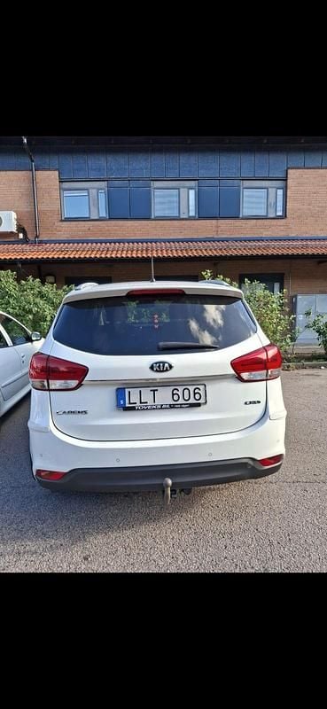 Begagnad Kia Carens 136 HK (100 kW) 2014 Minibuss