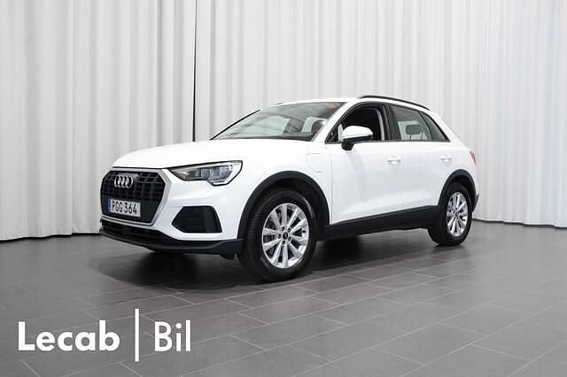 Vit (ibisvit) Begagnad 2021 Audi Q3 Proline SUV | 319 500 kr (Marknadspris) - Bild 1/4