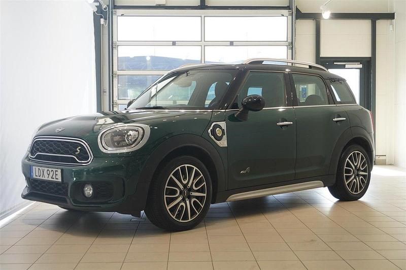Grön Begagnad 2019 Mini John Cooper Works Countryman SUV | 229 800 kr - Bild 1/4