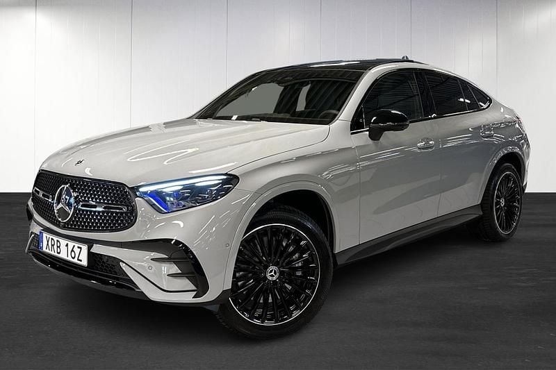 Begagnad Mercedes GLC300e Premium 333 HK (244 kW) 2025 Grå Sportkupé