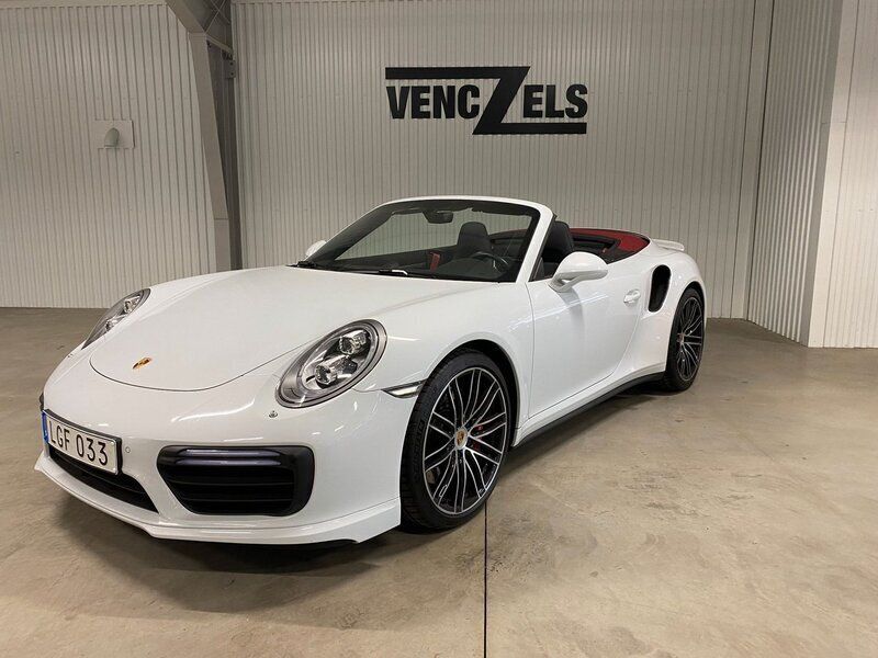 Vit Begagnad 2018 Porsche 911 Turbo Cabriolet Chrono Cab | 1 659 000 kr - Bild 1/4