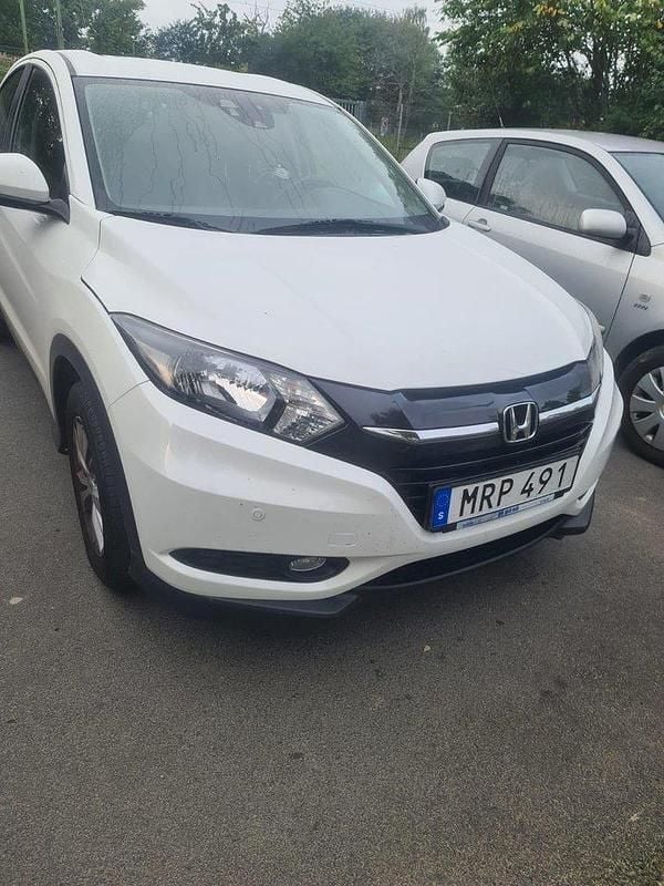 Vit Begagnad 2016 Honda HR-V SUV | 95 000 kr (Dyr) - Bild 1/3