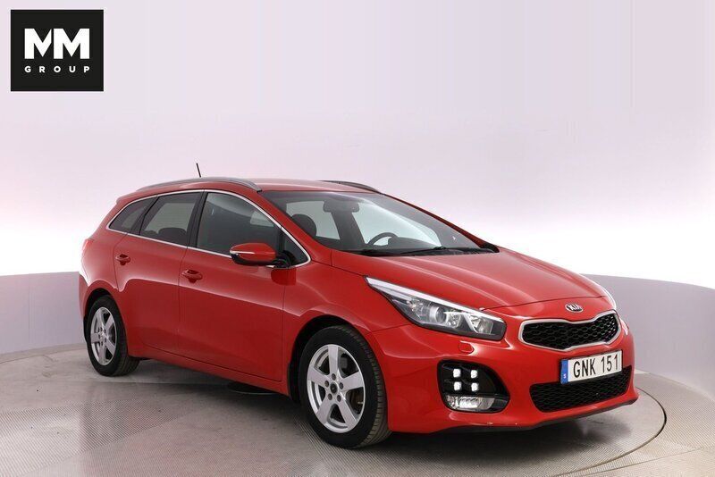 Röd Begagnad 2016 Kia Ceed Sportswagon GT-Line Kombi | 128 000 kr (Marknadspris) - Bild 1/4