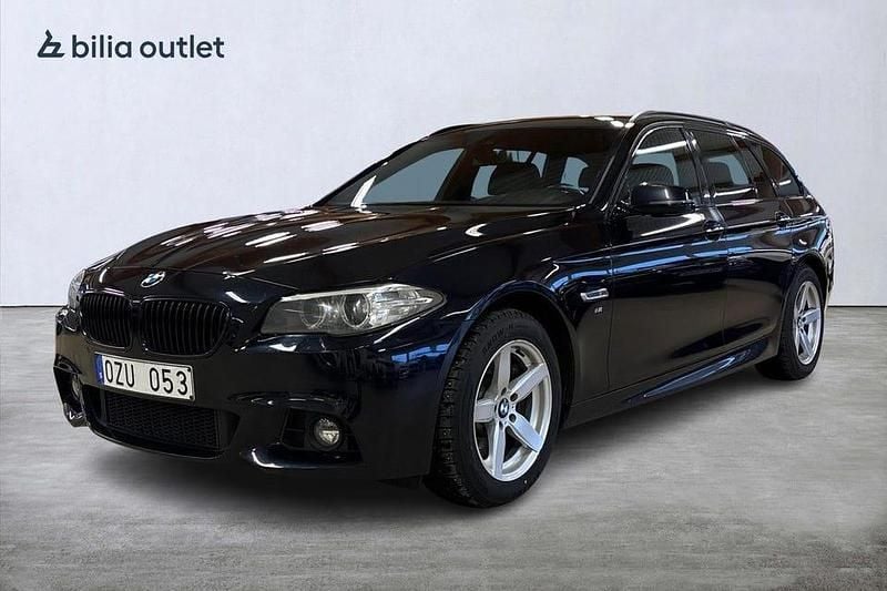 Svart Begagnad 2013 BMW 530 M Sport Kombi | 129 900 kr (Bra pris) - Bild 1/4