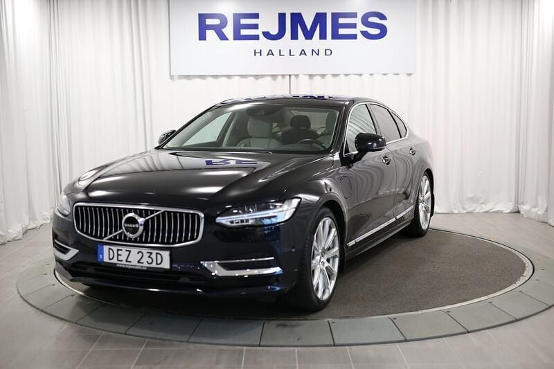 Mörkblå Begagnad 2019 Volvo S90 Inscription Sedan | 409 500 kr (Dyr) - Bild 1/4