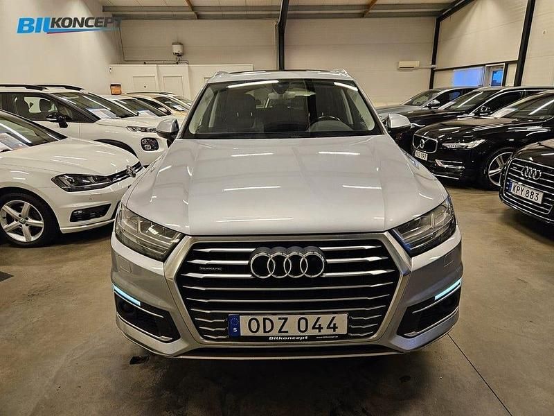 Begagnad Audi Q7 258 HK (189 kW) 2016 Silver SUV