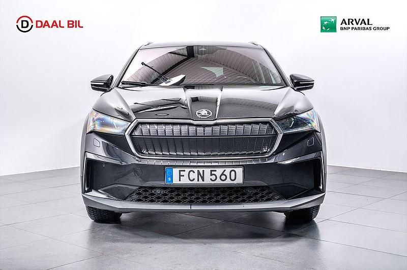 Begagnad Skoda Enyaq iV 150 kW (204 HK) 2022 Svart SUV