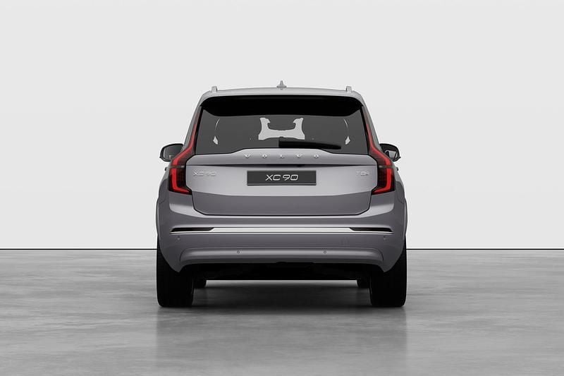 Ny Volvo XC90 456 HK (335 kW) 2025 Silver SUV