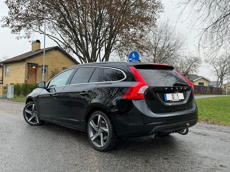 Begagnad 2012 Volvo V60 Kombi | 71 500 kr - Bild 1/4