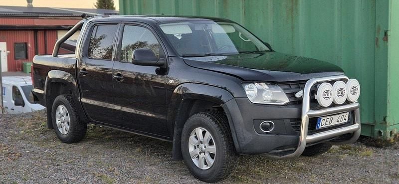 Svart Begagnad 2011 VW Amarok Highline Pickup | 50 000 kr - Bild 1/2