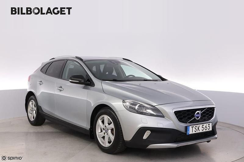 Silver Begagnad 2014 Volvo V40 CC Business Edition Kombi | 149 800 kr (Marknadspris) - Bild 1/4