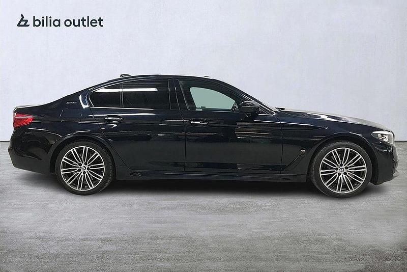 Begagnad BMW 530e iPerformance 184 HK (135 kW) 2017 Svart Sedan