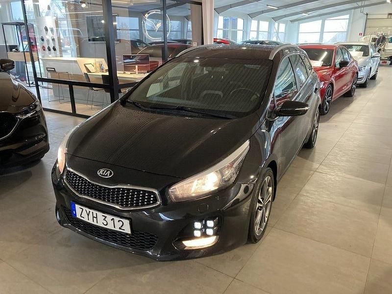 Svart Begagnad 2018 Kia Ceed Sportswagon GT-Line Kombi | 149 500 kr (Marknadspris) - Bild 1/4