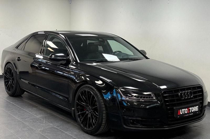 Svart Begagnad 2015 Audi A8 Sedan | 299 900 kr - Bild 1/4