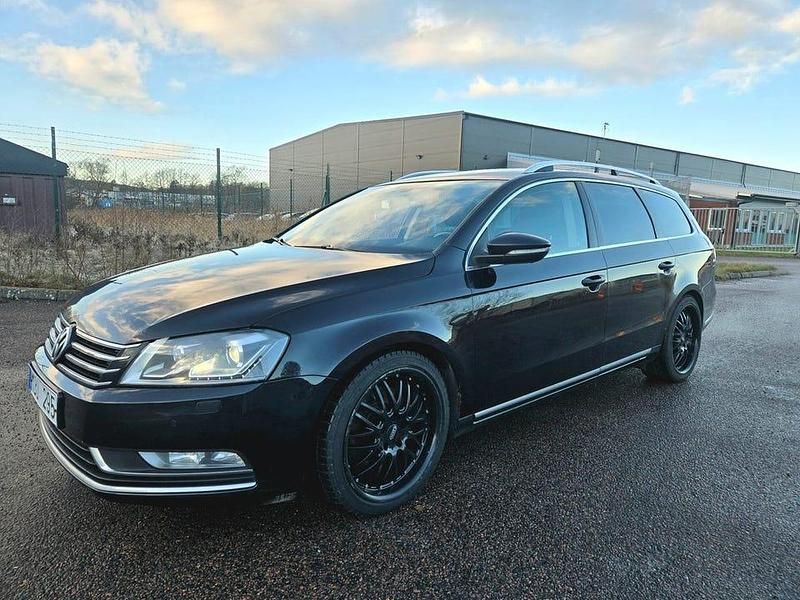 Svart Begagnad 2012 VW Passat GT Kombi | 49 900 kr (Marknadspris) - Bild 1/4