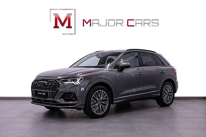 Begagnad Audi Q3 Advanced Plus 150 HK (110 kW) 2024 Grå SUV