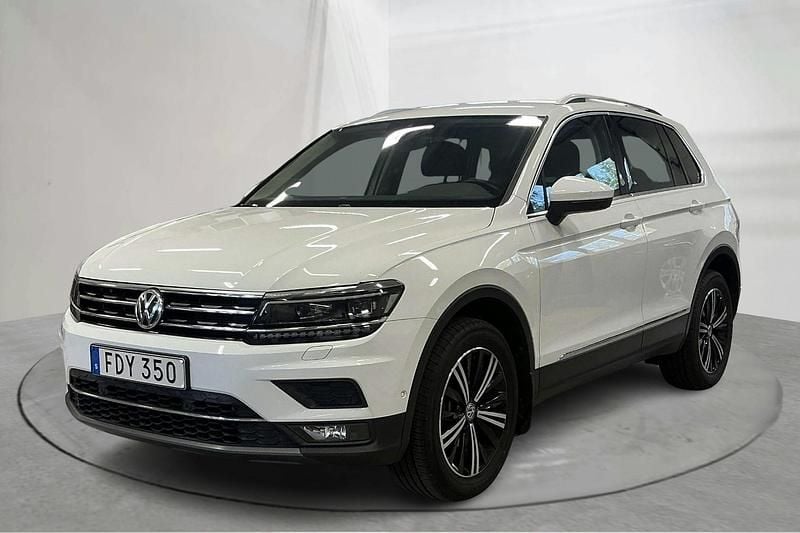 Vit Begagnad 2019 VW Tiguan SUV | 280 000 kr (Bra pris) - Bild 1/4