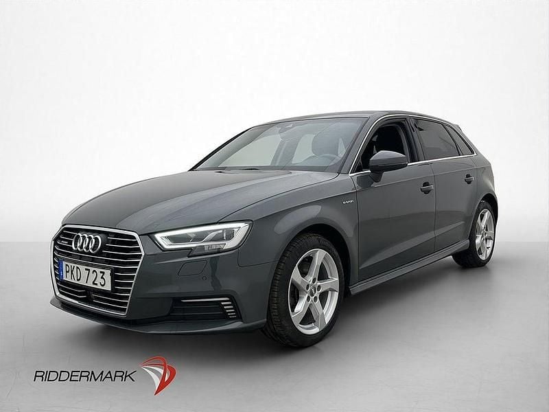 Begagnad Audi A3 Sportback e-tron Ambition 150 HK (110 kW) 2017 Grå Halvkombi