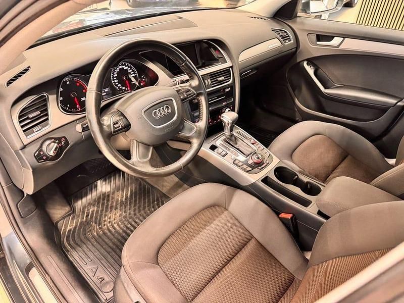 Begagnad Audi A4 Allroad 245 HK (180 kW) 2013 Gråmetallick Kombi
