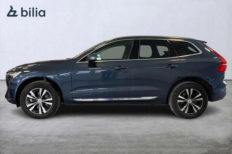 Begagnad Volvo XC60 Core 355 HK (261 kW) 2024 Mörkblå SUV