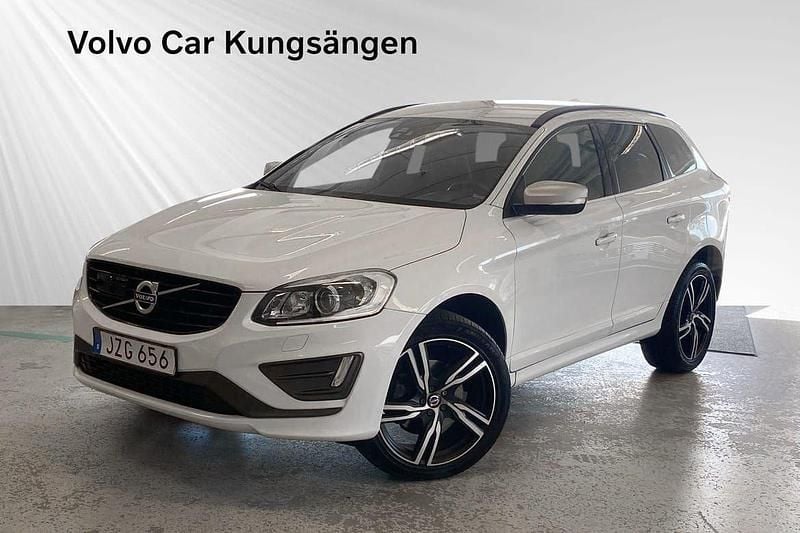 Vit Begagnad 2016 Volvo XC60 R-Design SUV | 239 900 kr (Marknadspris) - Bild 1/4