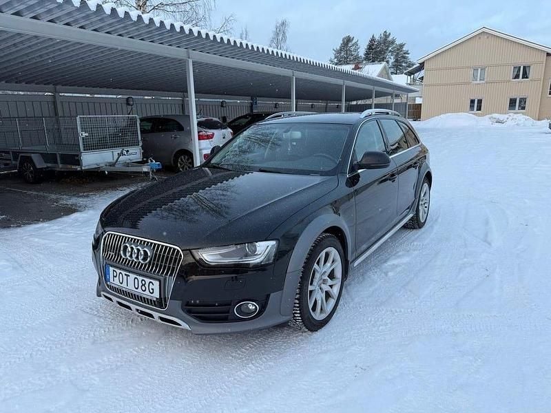 Begagnad Audi A4 Allroad 177 HK (130 kW) 2013 Kombi
