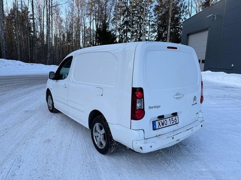 Begagnad Citroën Berlingo 99 HK (72 kW) 2016 Vit Minibuss