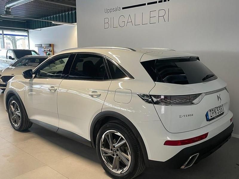 Begagnad DS Automobiles DS7 Crossback 224 HK (164 kW) 2022 Vit SUV