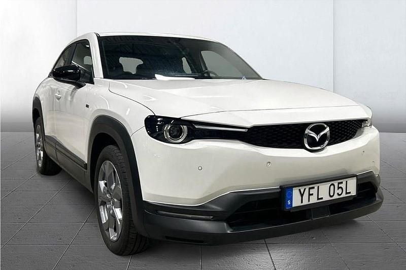 Begagnad Mazda MX30 Cosmo 105 kW (143 HK) 2022 Vit SUV