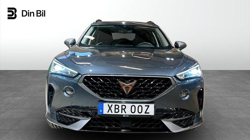 Begagnad Cupra Formentor 150 HK (110 kW) 2023 Grå SUV