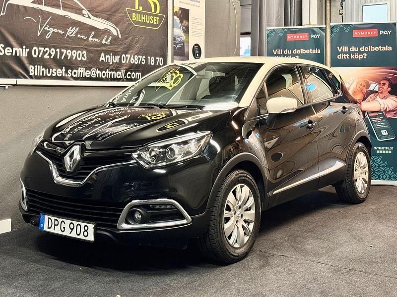 Svart Begagnad 2015 Renault Captur SUV | 79 900 kr (Superpris) - Bild 1/4