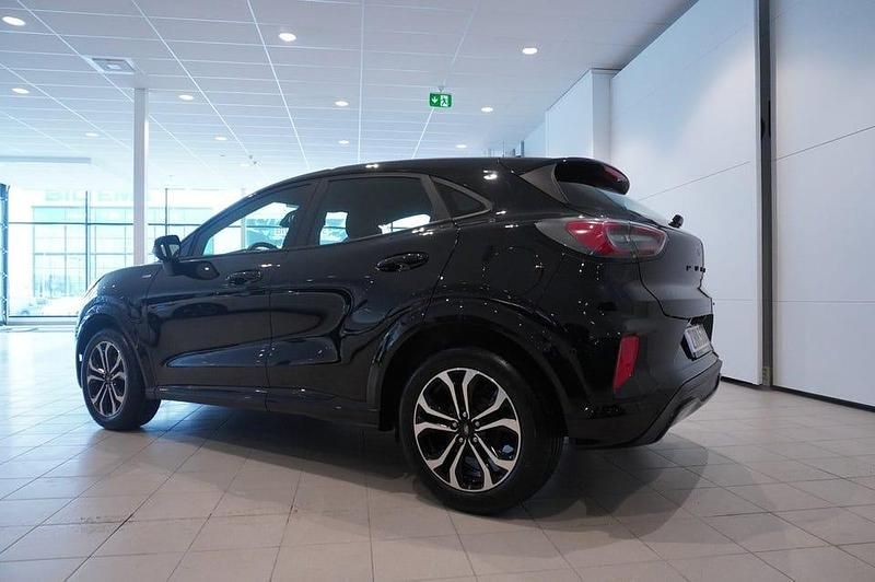 Begagnad Ford Puma ST-Line 125 HK (91 kW) 2022 Svart SUV