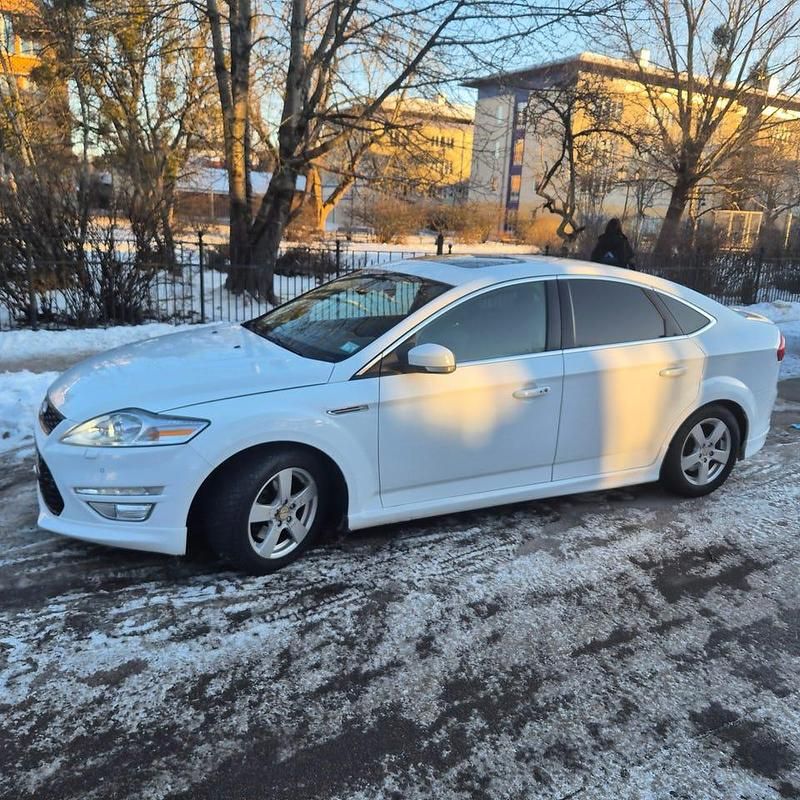 Begagnad Ford Mondeo 163 HK (119 kW) 2012