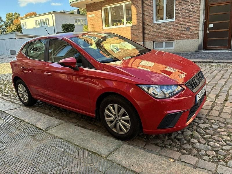 Röd Begagnad 2021 Seat Ibiza Style Halvkombi | 138 500 kr (Marknadspris) - Bild 1/4