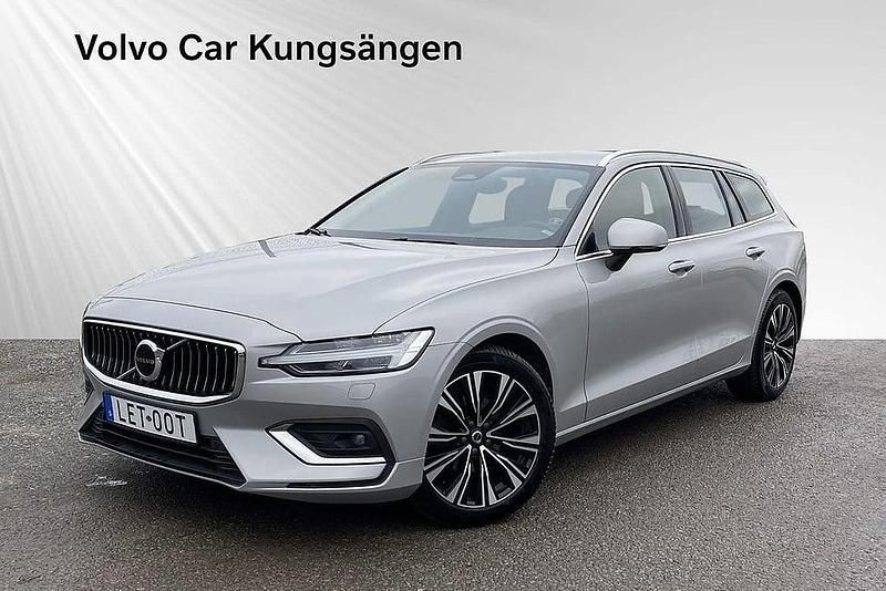 Silver Begagnad 2022 Volvo V60 Plus Kombi | 329 900 kr - Bild 1/3