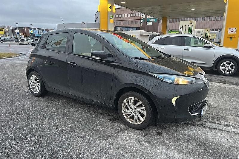 Svart Begagnad 2018 Renault Zoe Halvkombi | 99 900 kr (Lite dyr) - Bild 1/2