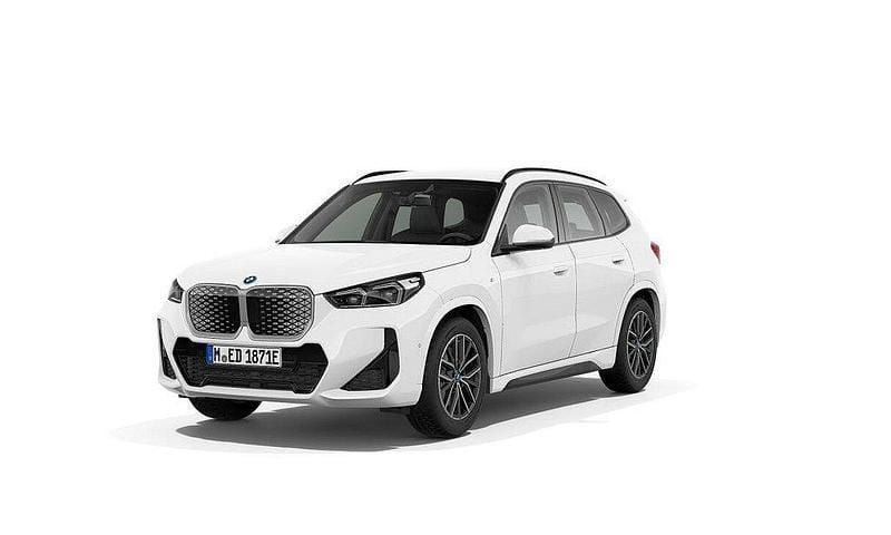 Vit Begagnad 2025 BMW iX1 M Sport SUV | 569 000 kr (Dyr) - Bild 1/4