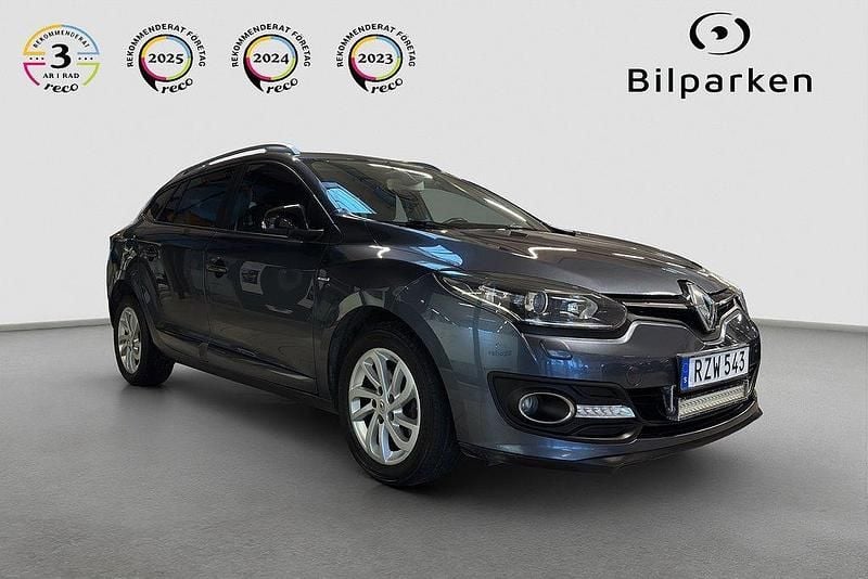 Grå Begagnad 2015 Renault Mégane GrandTour LIMITED Kombi | 89 990 kr (Lite dyr) - Bild 1/4