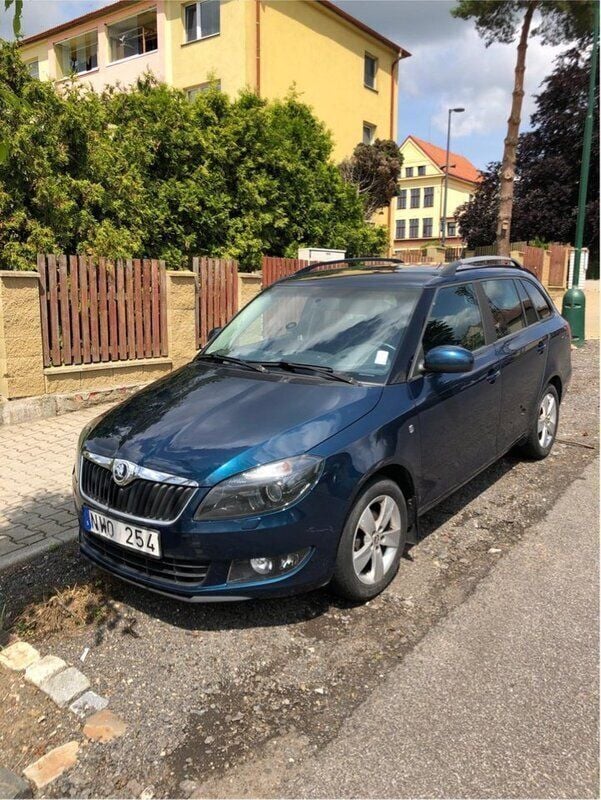 Blå Begagnad 2014 Skoda Fabia Ambiente Kombi | 58 000 kr (Bra pris) - Bild 1/4