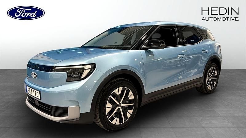 Blå Ny 2025 Ford Explorer SUV | 499 000 kr (Marknadspris) - Bild 1/4