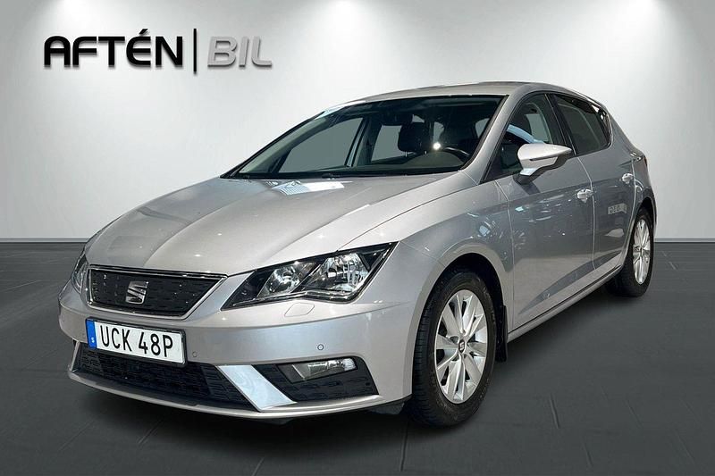 Silver Begagnad 2019 Seat Leon Halvkombi | 149 800 kr (Bra pris) - Bild 1/3