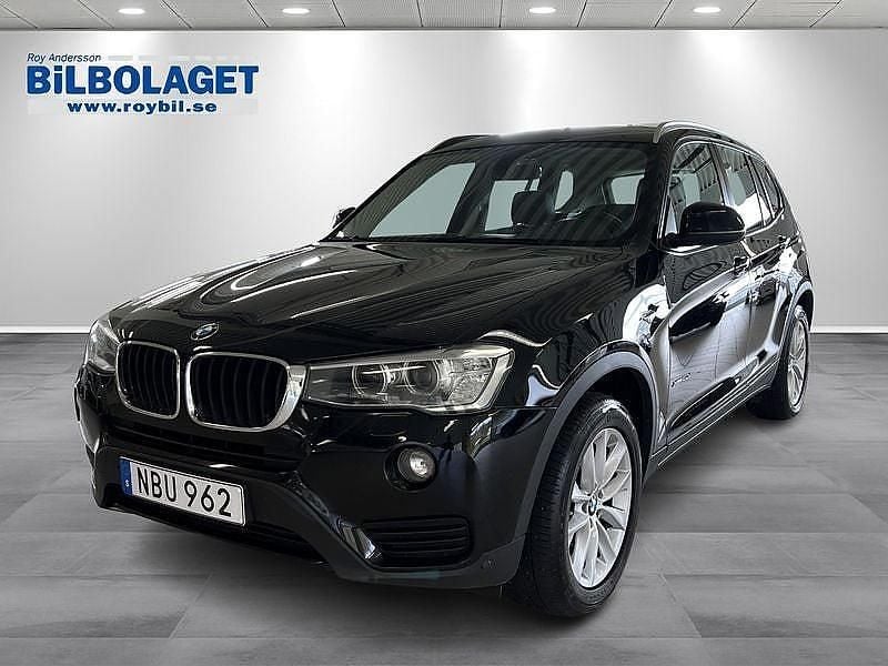 Svart Begagnad 2016 BMW X3 SUV | 169 900 kr (Marknadspris) - Bild 1/4