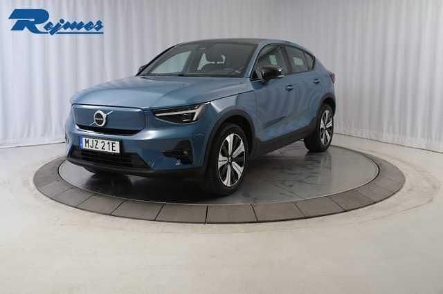 Blå Begagnad 2022 Volvo C40 Plus SUV | 369 900 kr (Marknadspris) - Bild 1/4