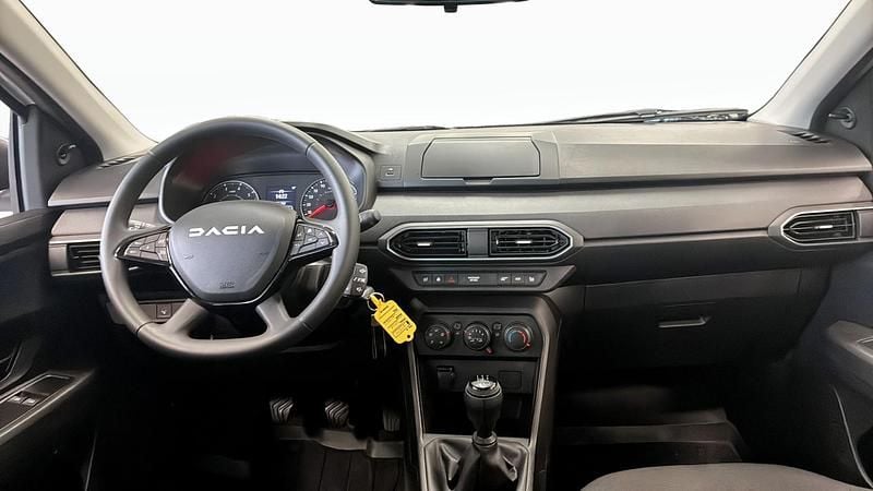 Begagnad Dacia Sandero Essentiel 91 HK (66 kW) 2023 Vit Halvkombi