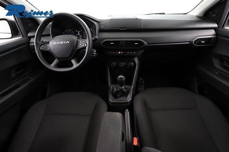 Begagnad Dacia Sandero Essentiel 91 HK (66 kW) 2022 Vit Halvkombi