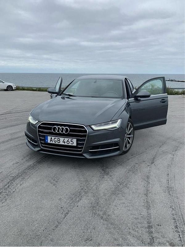 Grå Begagnad 2018 Audi A6 Ambition Sedan | 216 000 kr (Bra pris) - Bild 1/4