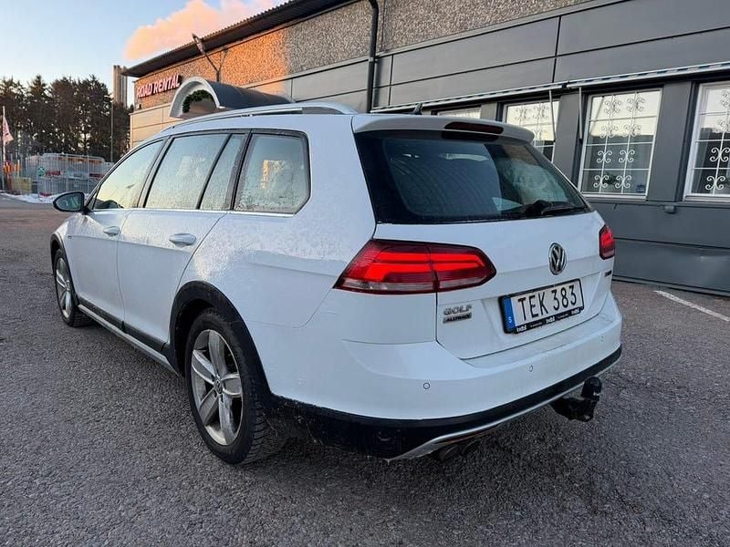 Begagnad VW Golf Alltrack 184 HK (135 kW) 2020 Kombi