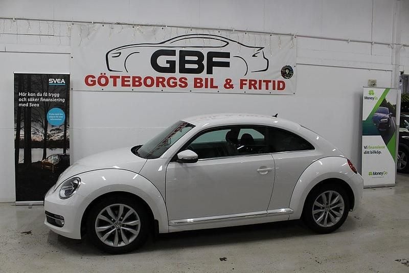 Begagnad VW Beetle 105 HK (77 kW) 2012 Vit Halvkombi