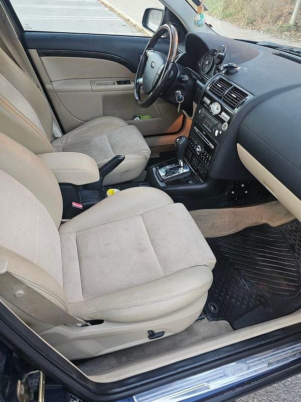 Begagnad Ford Mondeo 170 HK (125 kW) 2005 Kombi