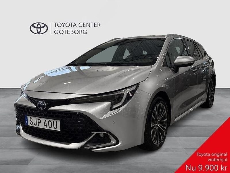Begagnad Toyota Corolla 141 HK (103 kW) 2023 Silver Kombi